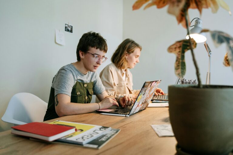10 Things to Do to Launch an Internal Career Site