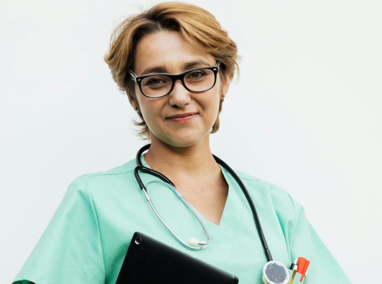 AdventHealth Attracts Top Talent with Data-Driven Digital Advertising Strategy